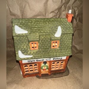 Dept 56 White Horse Bakery Dickens Village VTG 1988 Heritage Collection